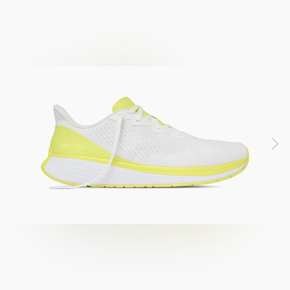 Lane Eight Men’s Relay Trainers in Key Lime, Sz 10 NIB - Picture 3 of 8